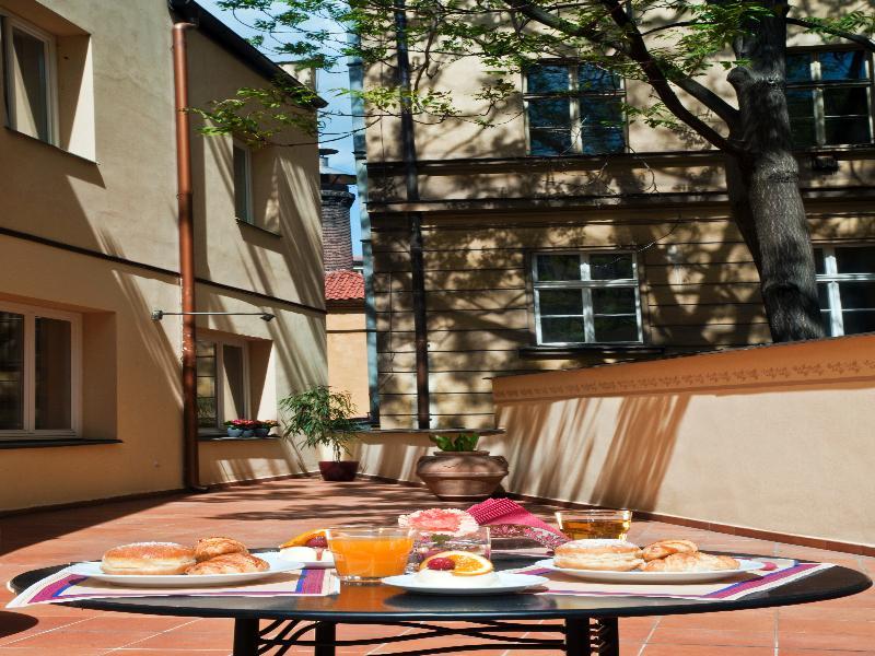 Caesar 4* Prague
