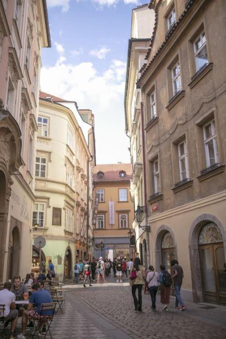 King Charles * Prague