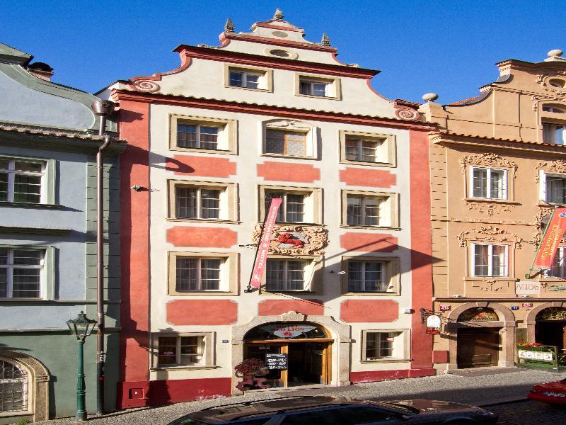 Red Lion 4* Prague