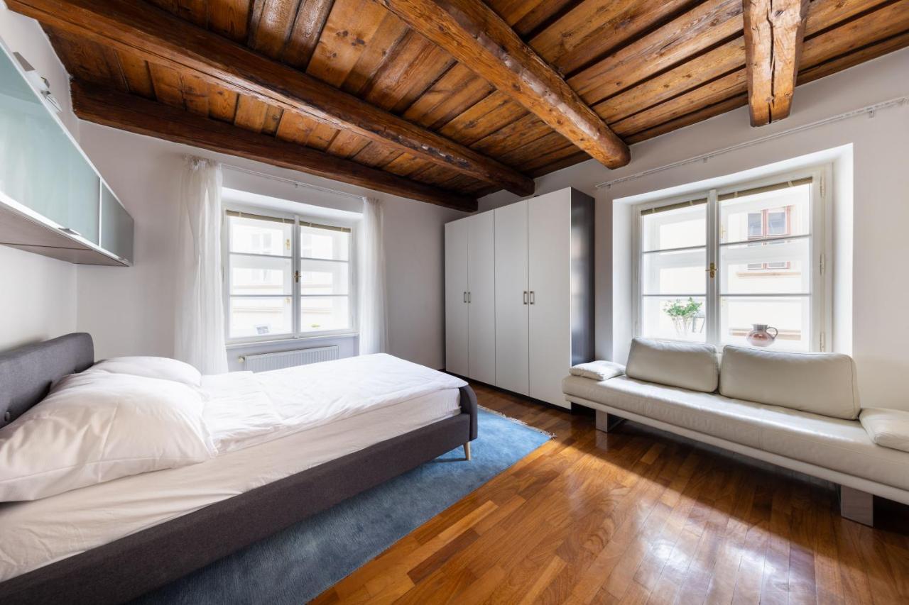 Apartment Boheme Old Town Square