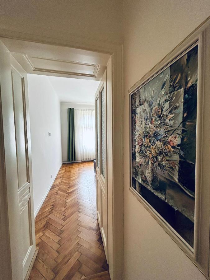 Apartment Central Square *