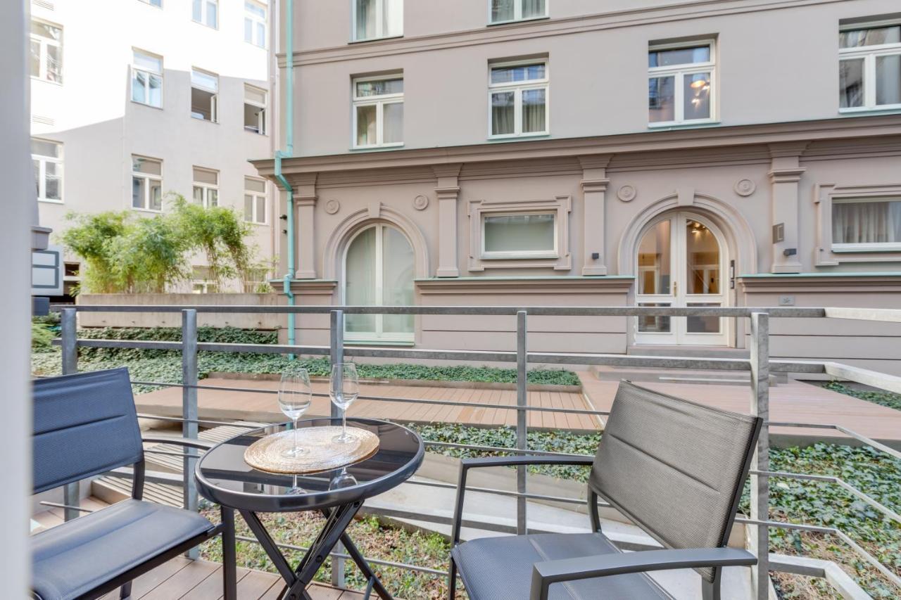 Royal In The Heart Of Apartment Prag