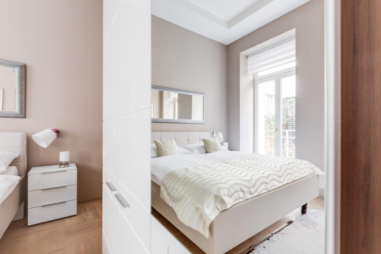 Royal In The Heart Of Apartment Prag