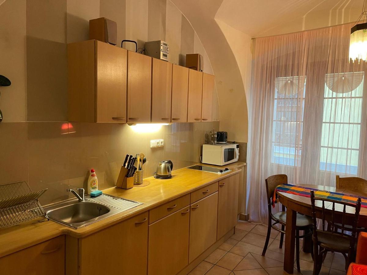 Apartamento Rustic Ground Floor In Mala Strana *