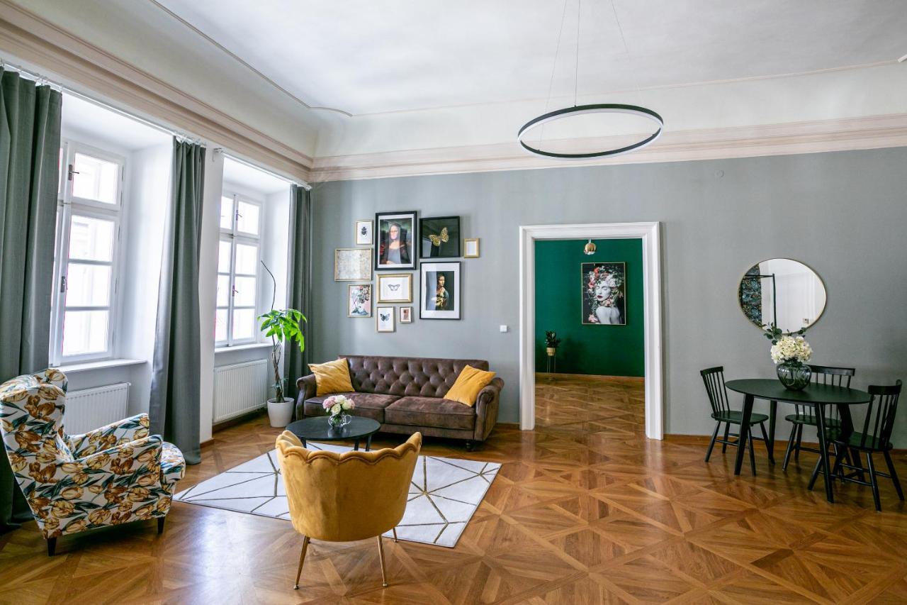 New Stylish 3 Bedrooms In Mala Strana - N2nd Apartment *