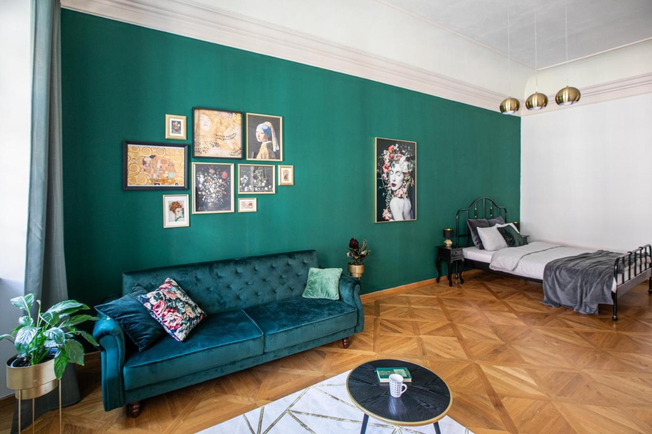 New Stylish 3 Bedrooms In Mala Strana - N2nd Apartment *