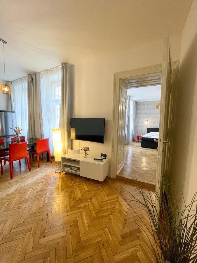 Apart Otel Old Town Square Prag
