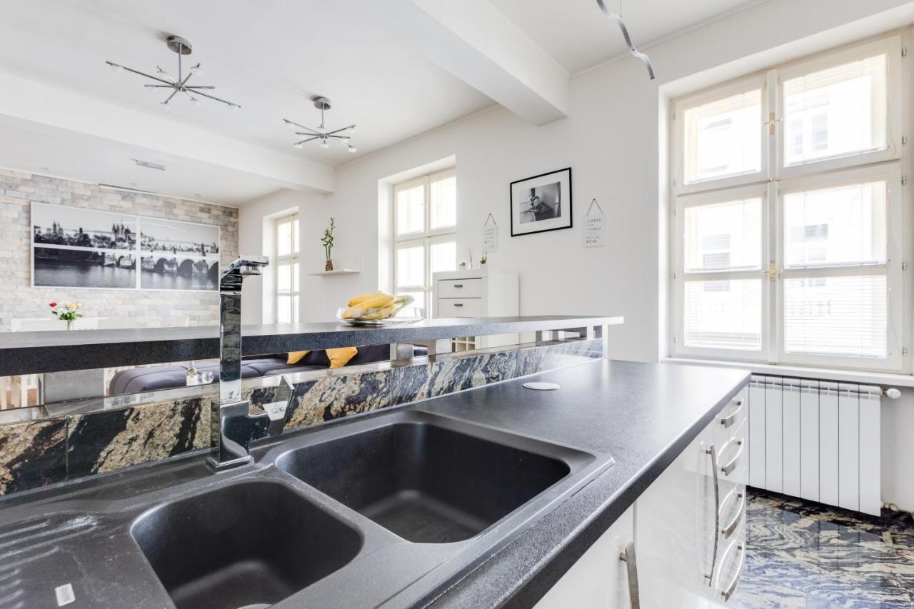 Apartment Luxury & Quiet Charming 2bds Near River - Nek2nd Prague
