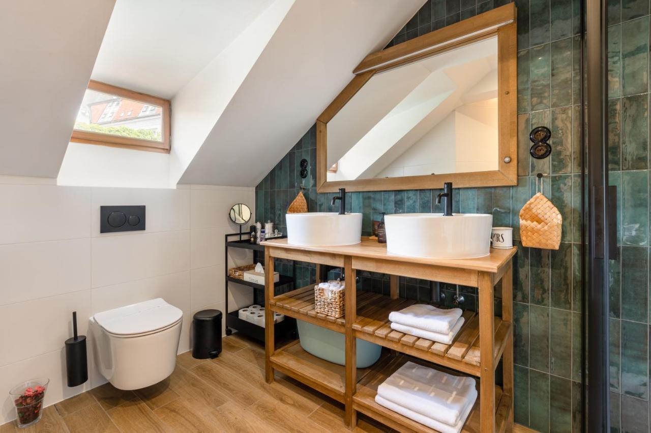 Appartement Gigantic Boho Chic 3 Bedroom 3 Bathroom Loft With Hanging Chair *