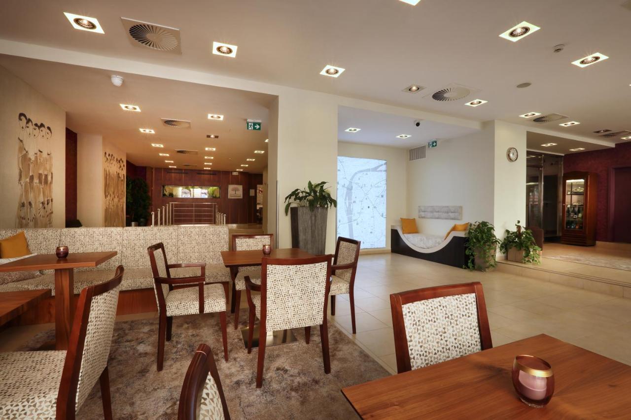 Amarilis Hotel 4*
