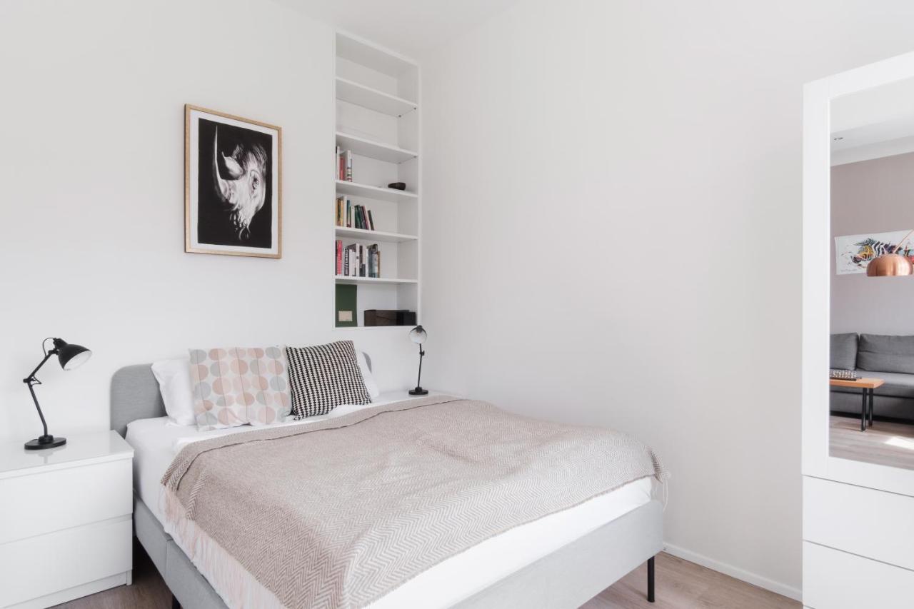 Days - Minimalist Flat - Trendy Karlin Prague