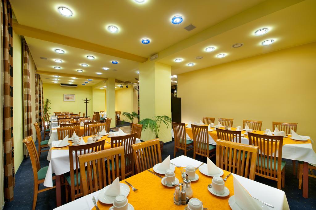 Henrietta Hotel Prague