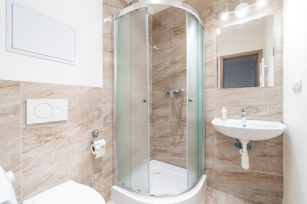 Appartement Brand New #31 In Brand New Building With Free Parking In The Center Prague