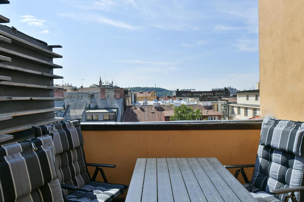 Luxury Penthouse With Sauna, Terrace, 250m2, 5bdrm, 3bthrm Praga