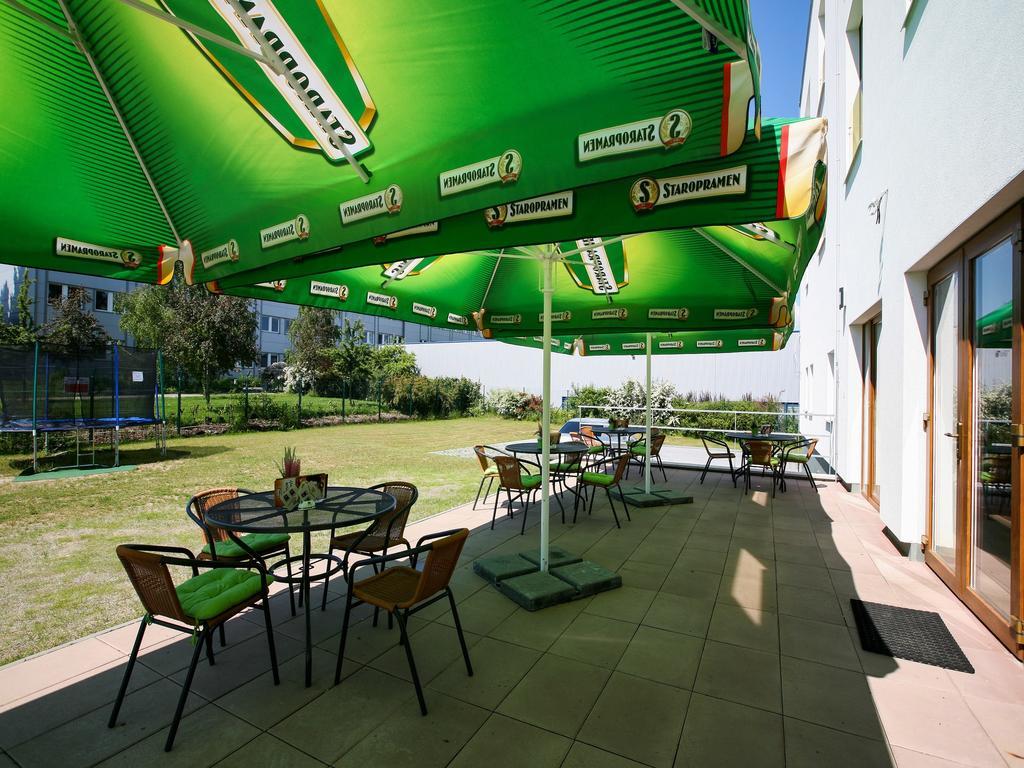 Nad Kralovnou & Restaurant Hotel