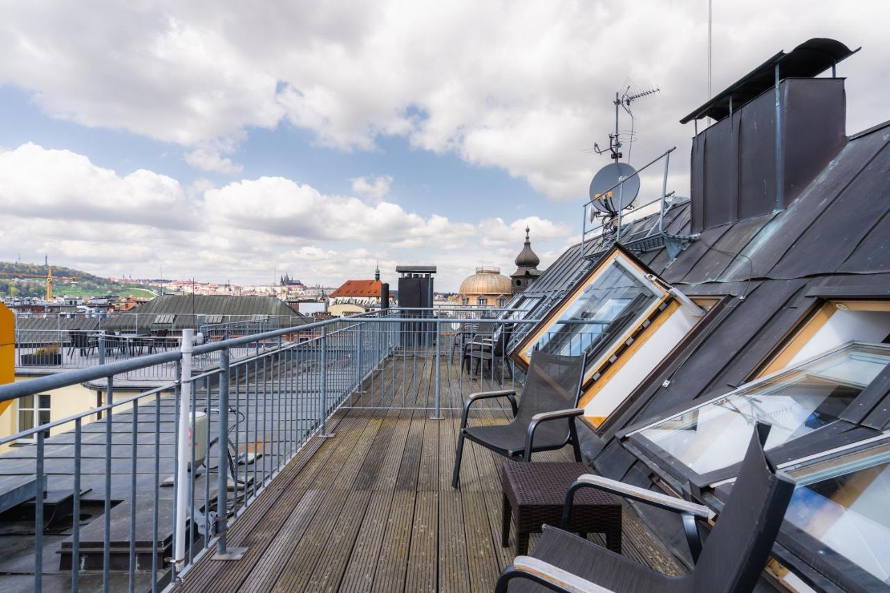 Ea Melantrich Otel 4*