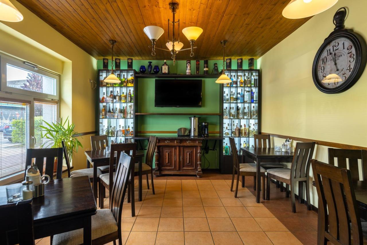 Maison d'hôtes Rodos - Café Prague