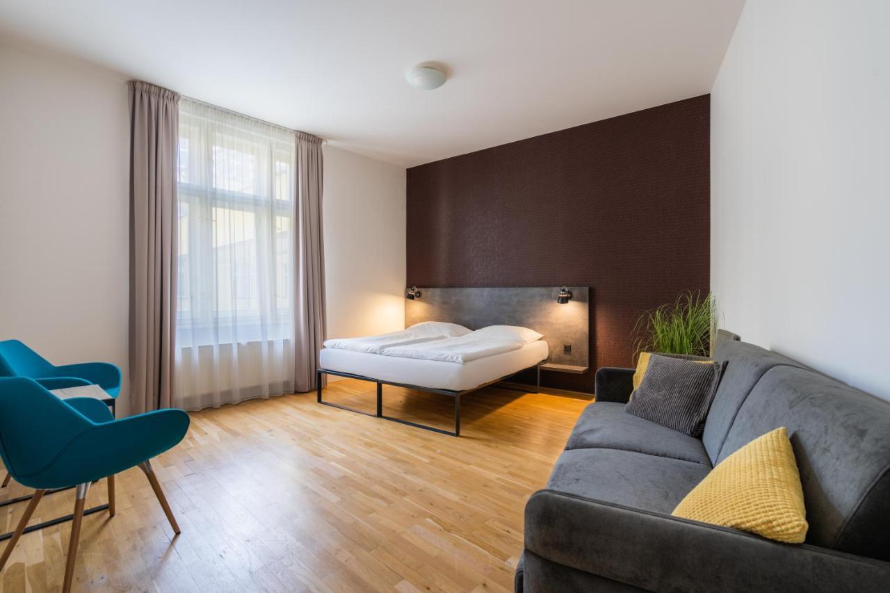 Ea Melantrich Otel 4*