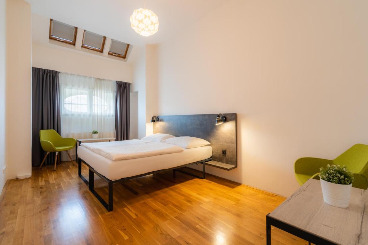 Otel Ea Melantrich Prag