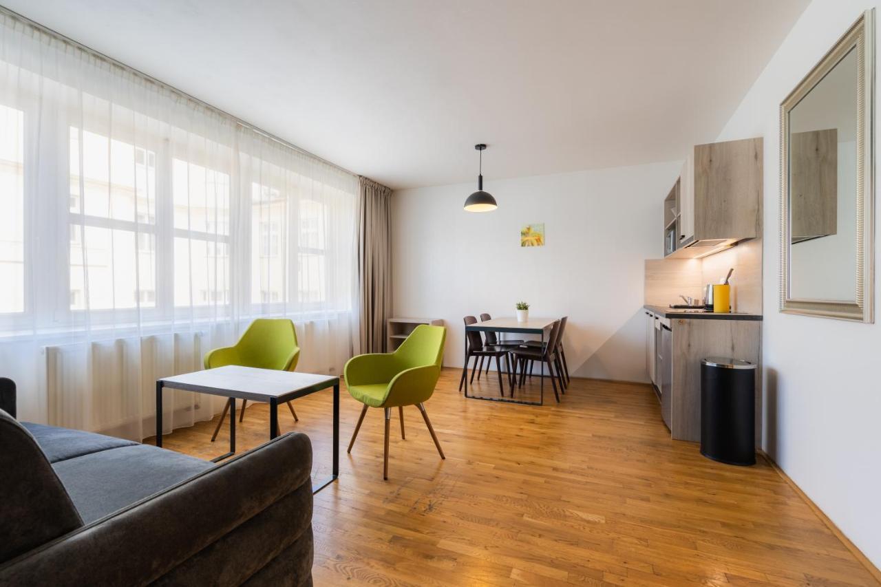 Ea Melantrich Otel 4*