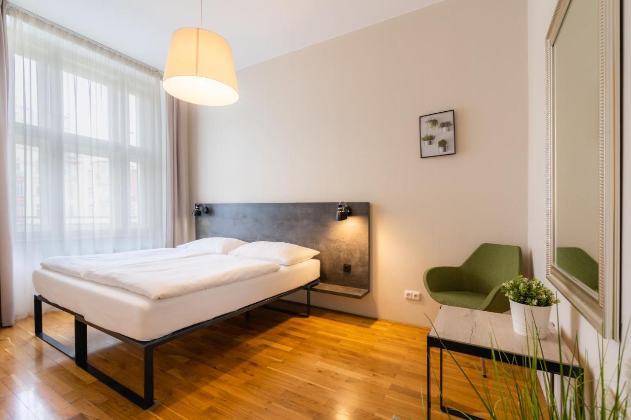 Ea Melantrich Otel 4*