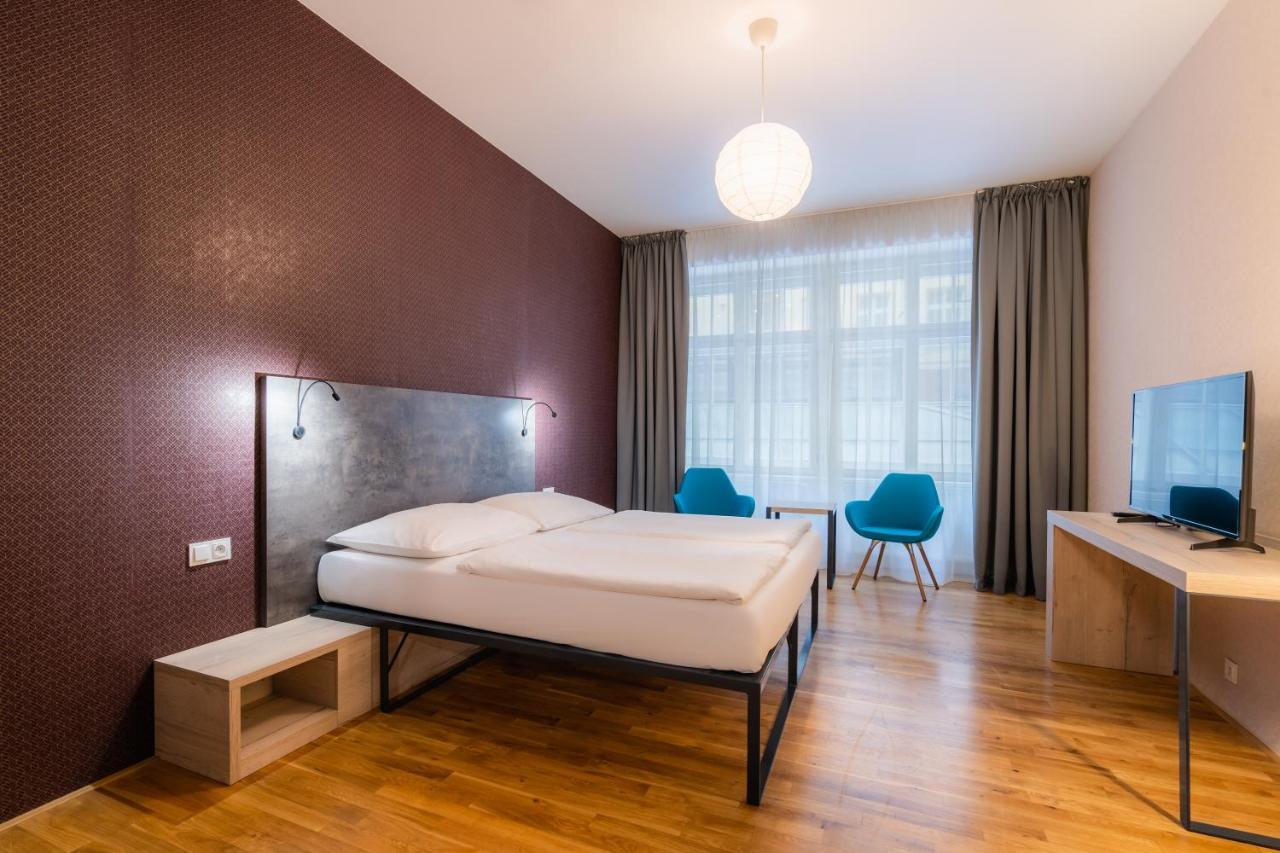 Ea Melantrich Otel 4*