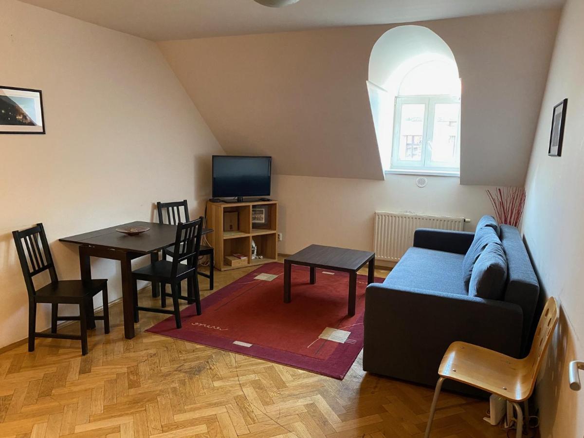 Florenc Apartment