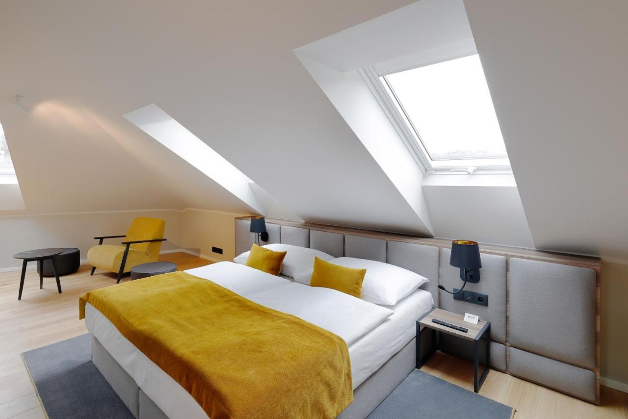 Hotel Prokop Square 4*