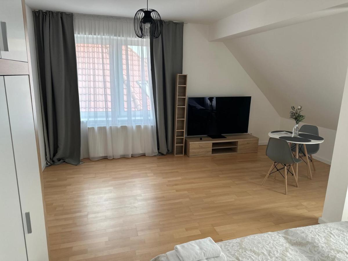 Apartment Rezidence Kbely - Free Parking *