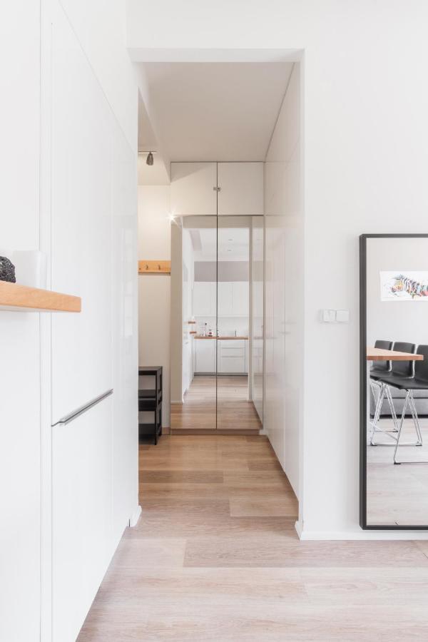 Days - Minimalist Flat - Trendy Karlin * Prague
