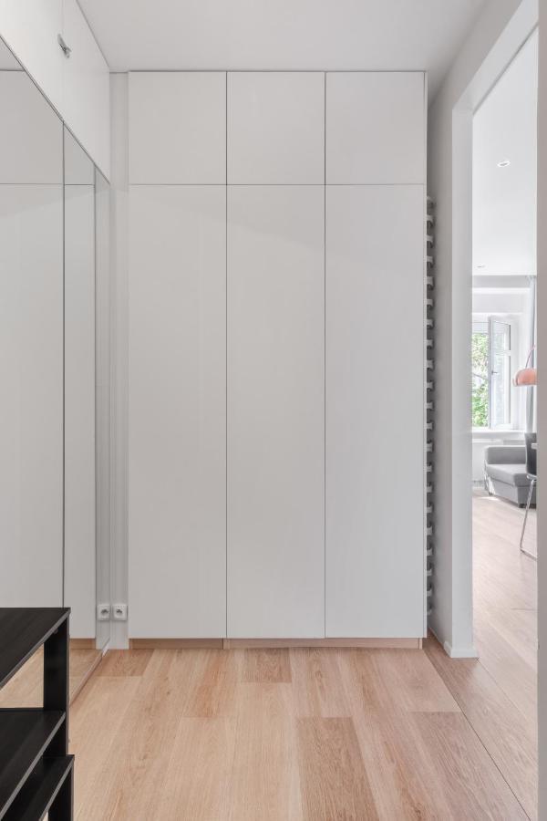 Days - Minimalist Flat - Trendy Karlin * Prague