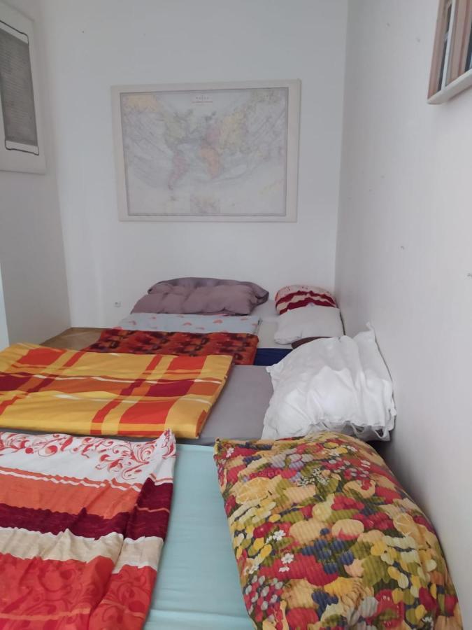 Private In Shared Luxurious Palace Like With 2 Bathrooms Including Whirlpool And Virtual Reality Konukevi