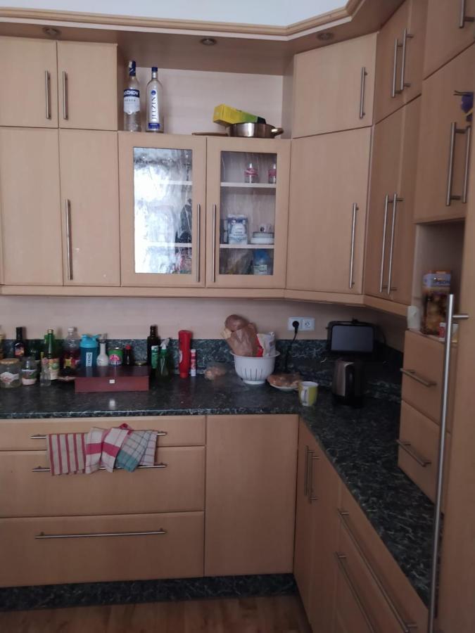 Private In Shared Luxurious Palace Like With 2 Bathrooms Including Whirlpool And Virtual Reality Konukevi *