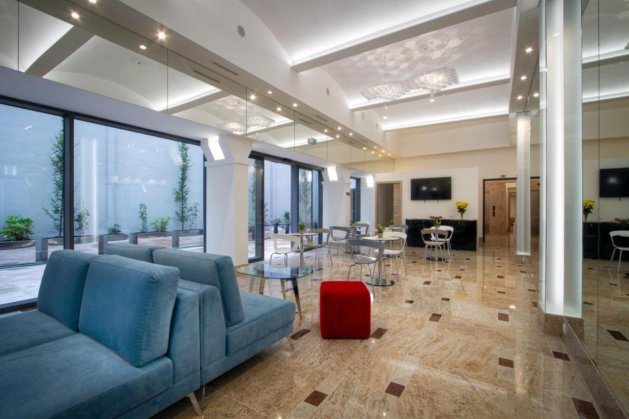 Otel Essence 4*