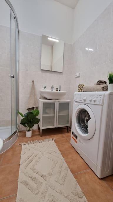 Finnem Sokolovska Apartment *