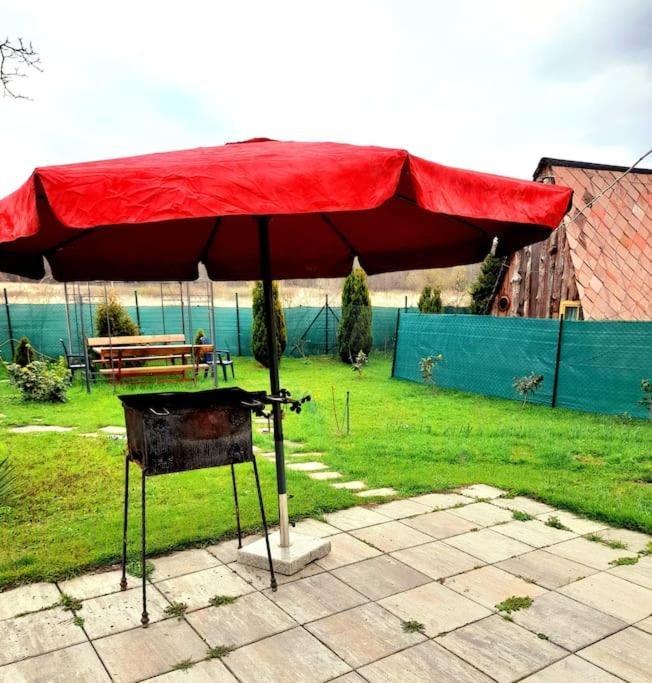 Daire Family In The Garden Prag