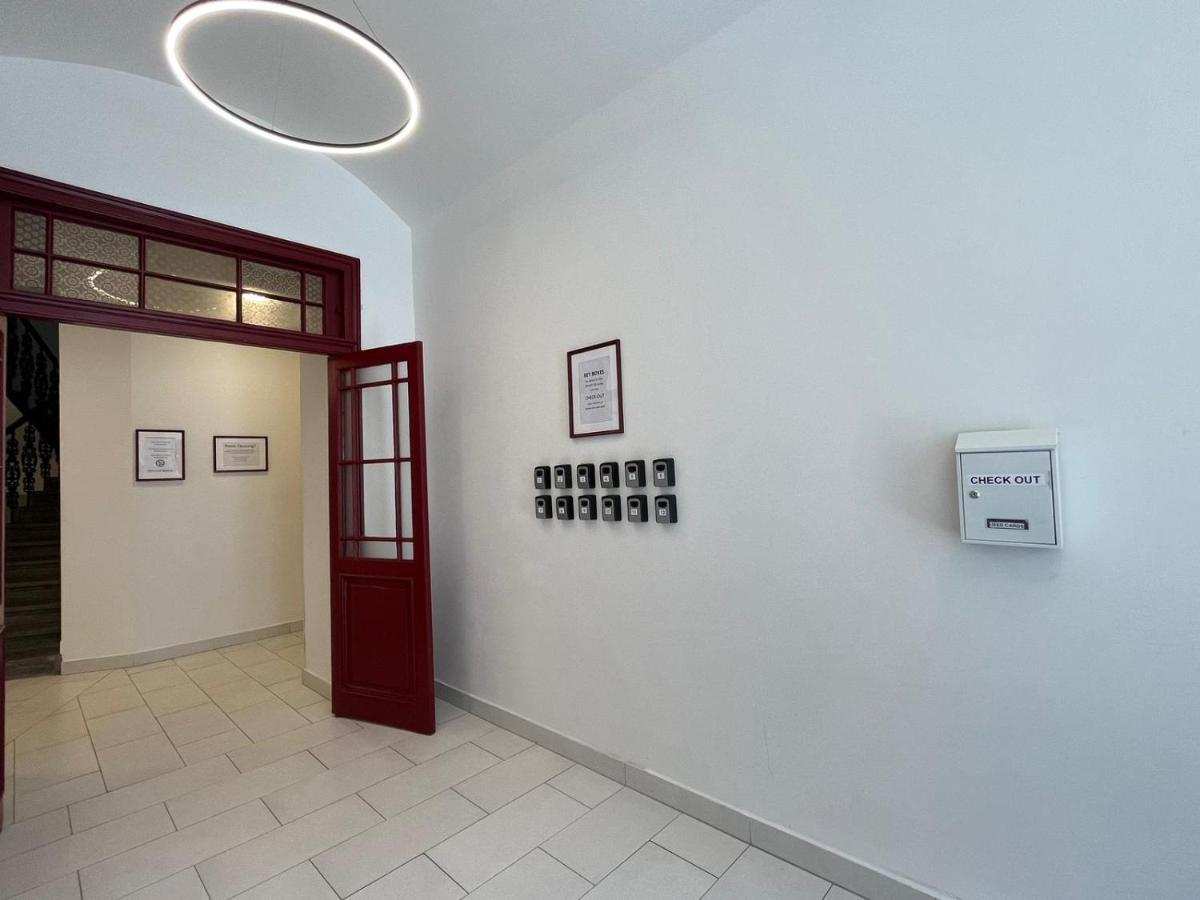 Figaro Aparthotel 4*