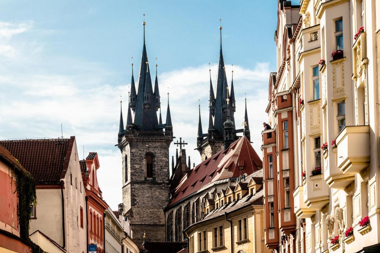 Hotel General Boutique & Wellness Prague