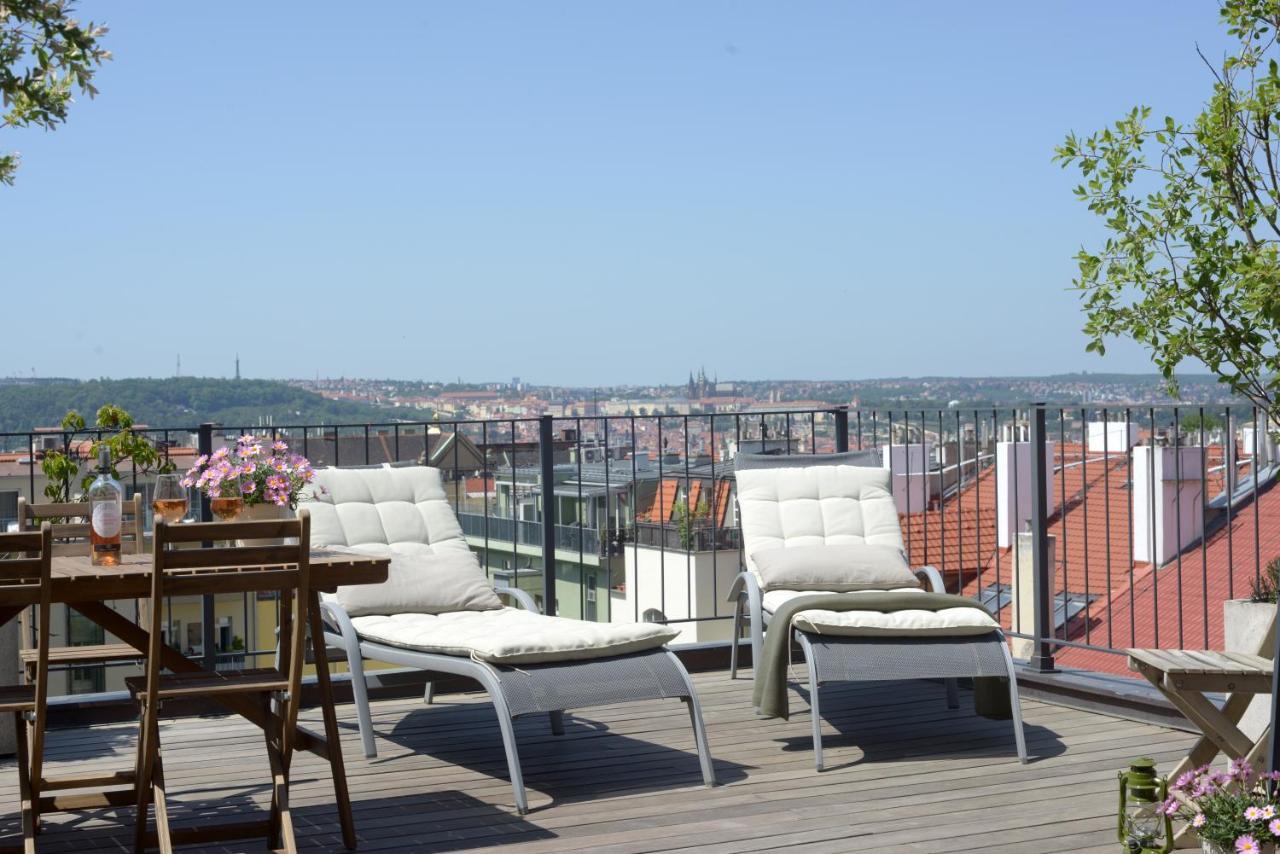 Luxury Penthouse Apartment *
