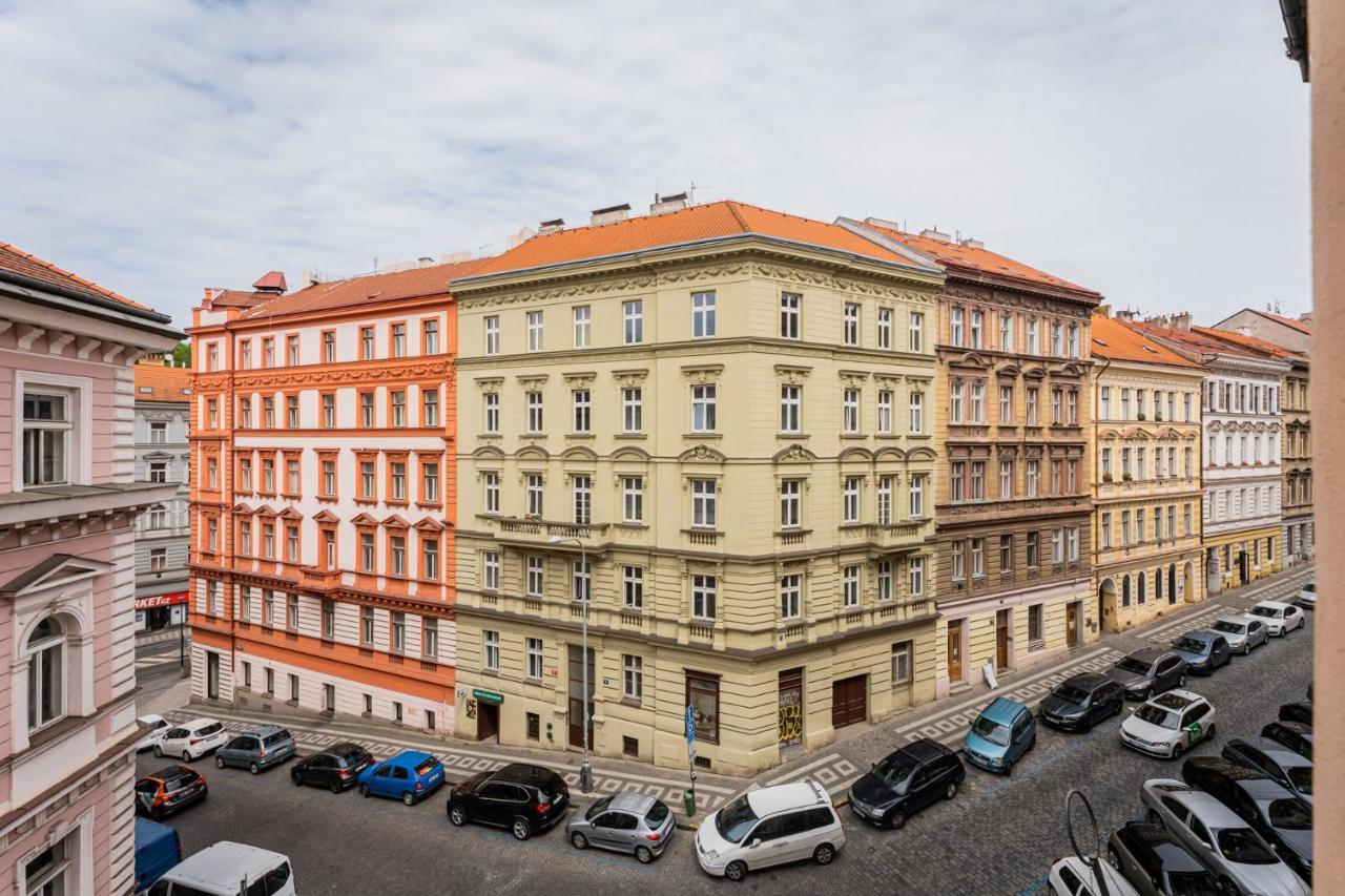 Self-service Ostas Hotel Prague