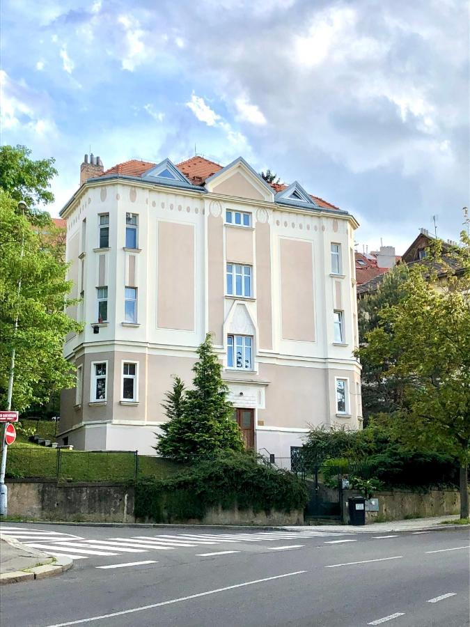 Central-modern-apartment Daire