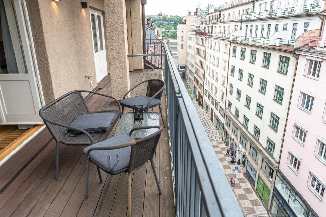 Wishlist Residences - Karlin Free Parking Apartment *