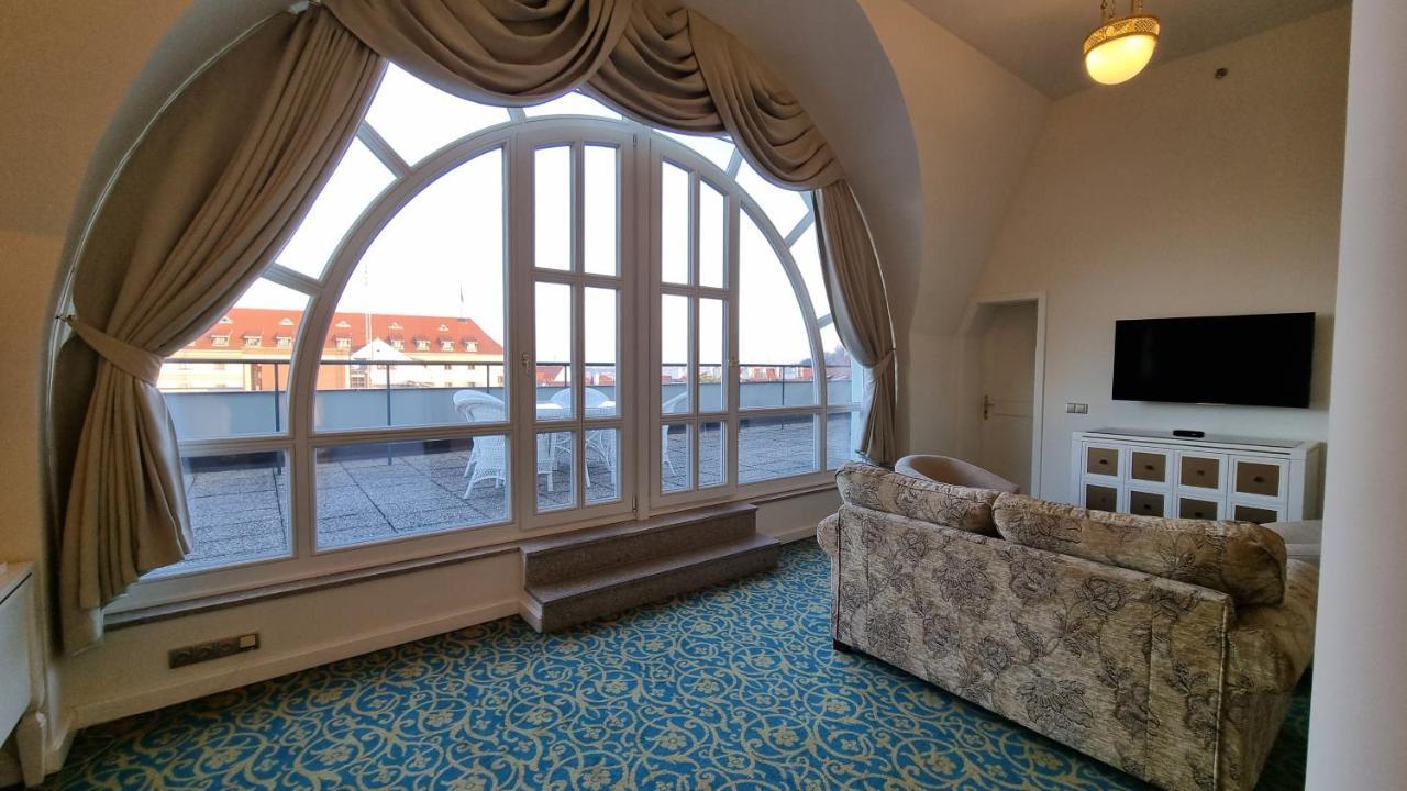 Savoy Hotel 4*