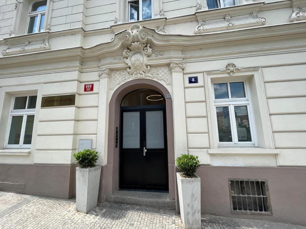 Figaro Aparthotel 4*