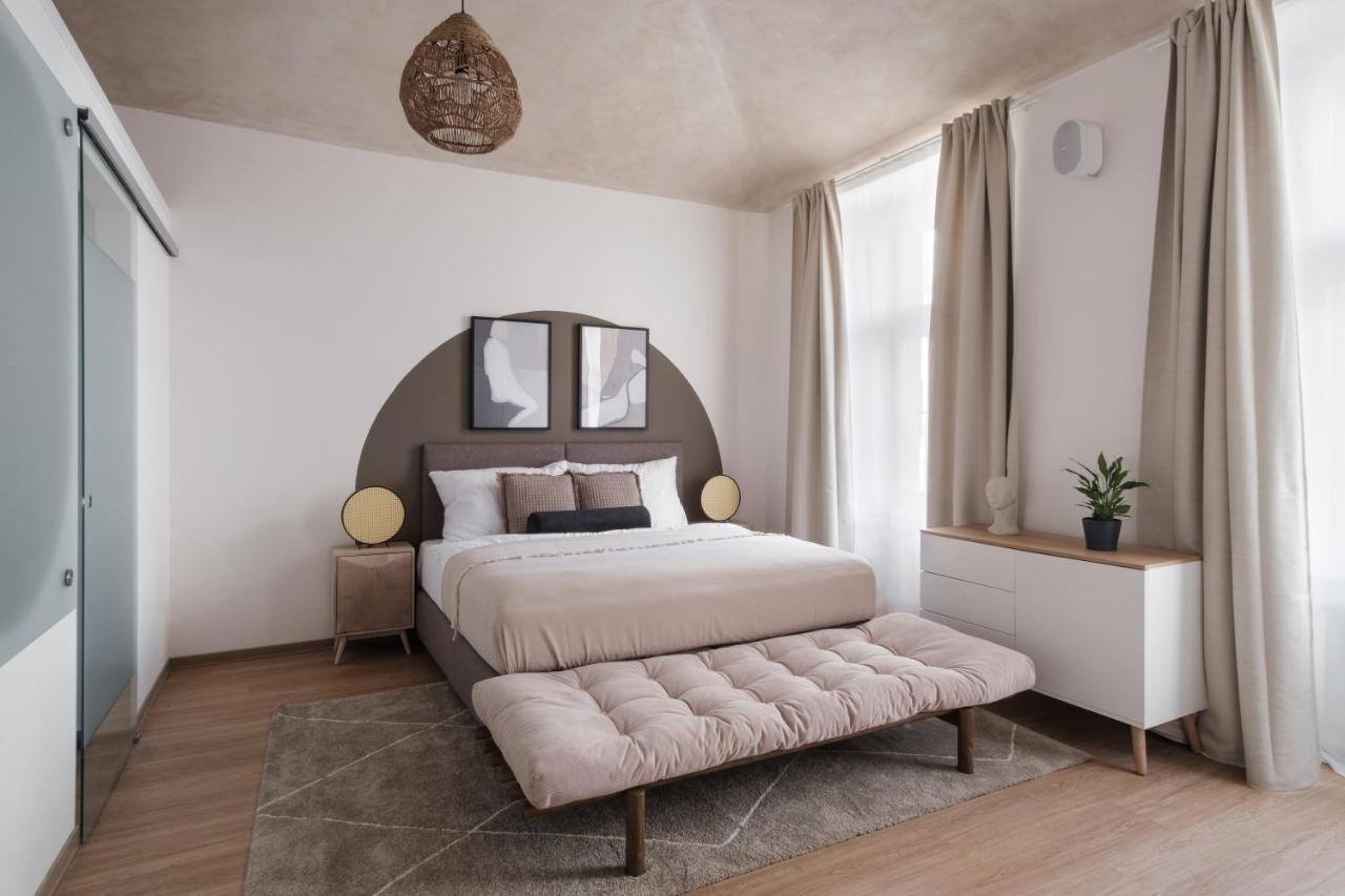 Mizu House By Days Daire Prag