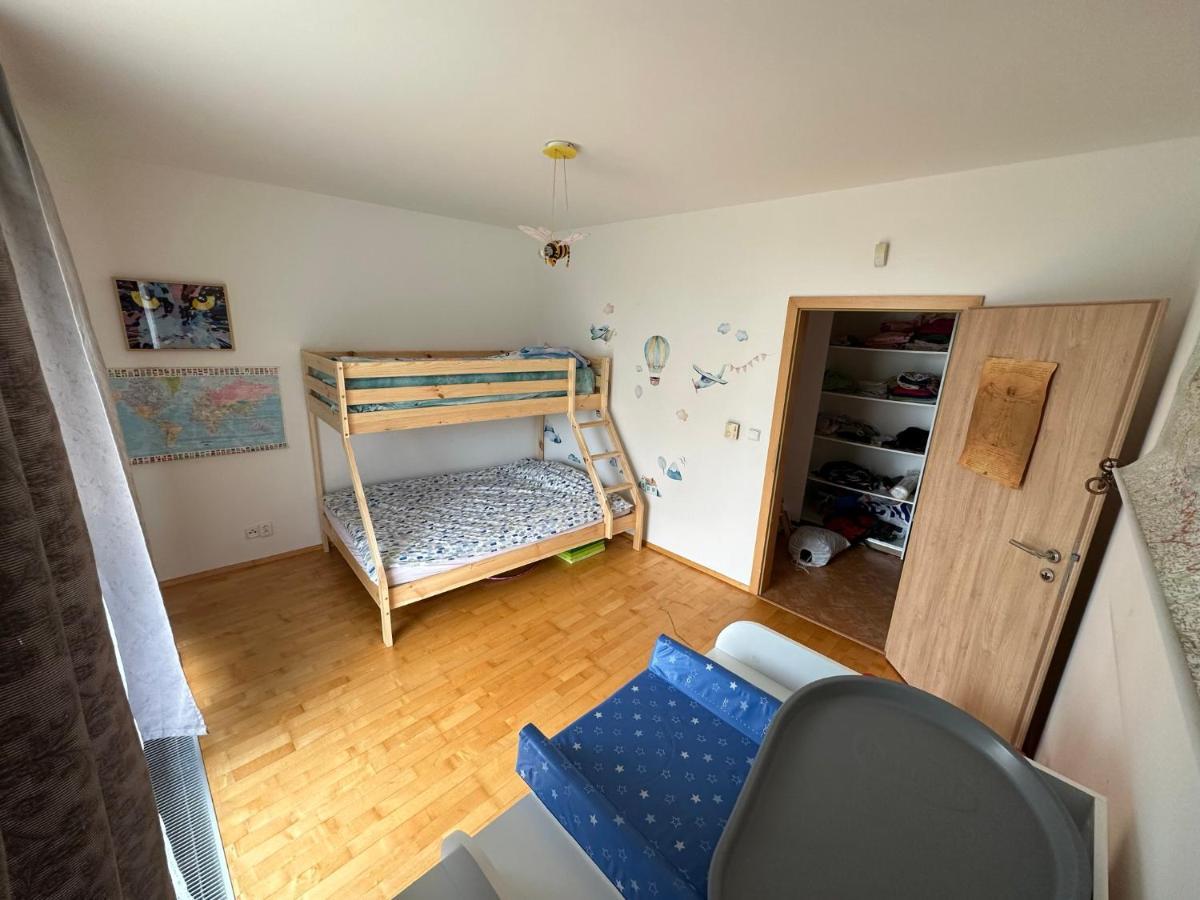 Daire Simple With Garden 15 Min From Center&airport