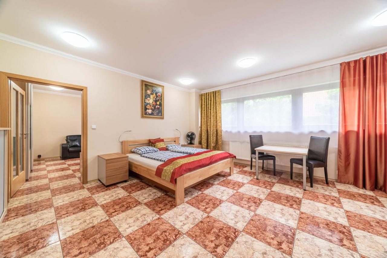 Appartement Blizko Centra Prahy Prague