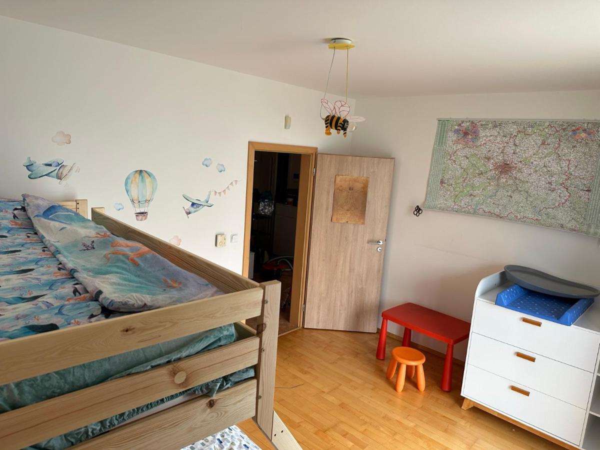 Simple With Garden 15 Min From Center&airport Daire *