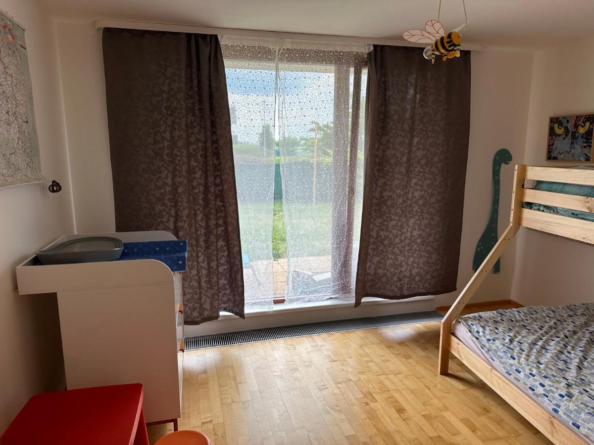 Daire Simple With Garden 15 Min From Center&airport *