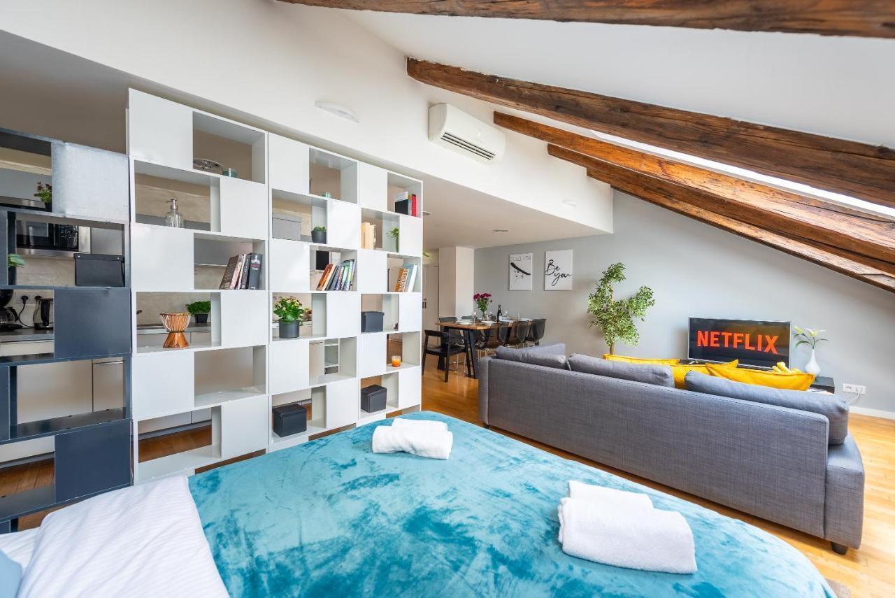 Apartment Duplex With Ac In Center Prague
